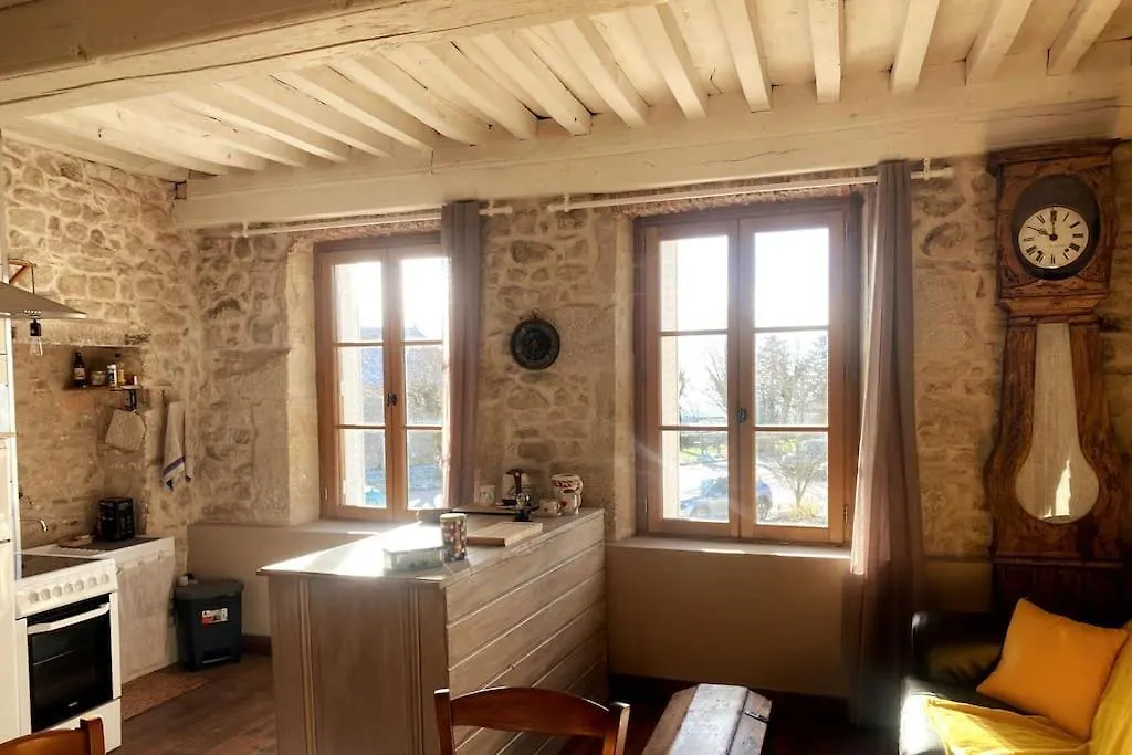 Le Nid Du Coq D'Or Location Appartement Domsure 0*,